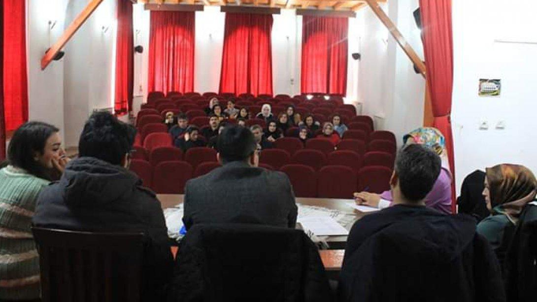 İlçe Milli Eğitim Müdürlüğü tarafından İlce zümre başkanları toplantısı gerçekleştirildi